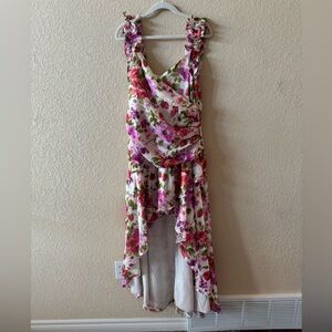 Abercrombie & Fitch Ruffle Strap High-Low Maxi Dress in a floral print, Size XLT